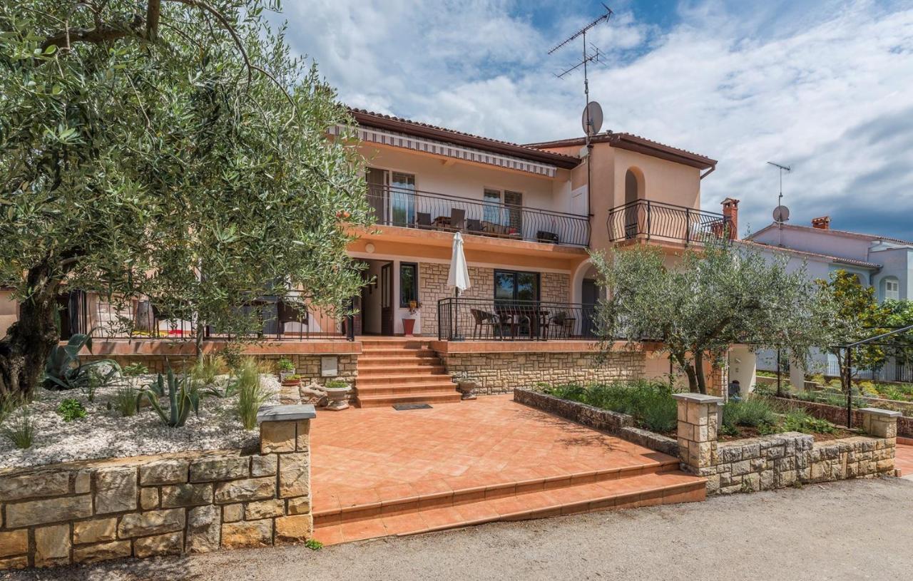 Apartments Zrnic Poreč Eksteriør bilde